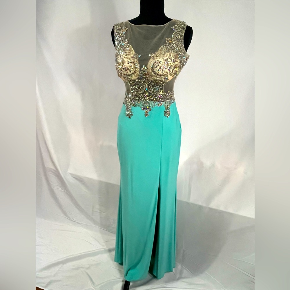 Stunning Glow Dress Gown